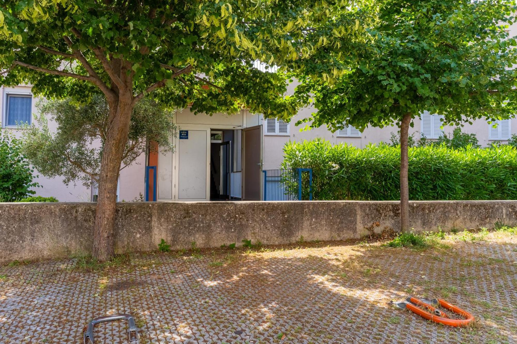 Apartman Laura Црес Екстер'єр фото